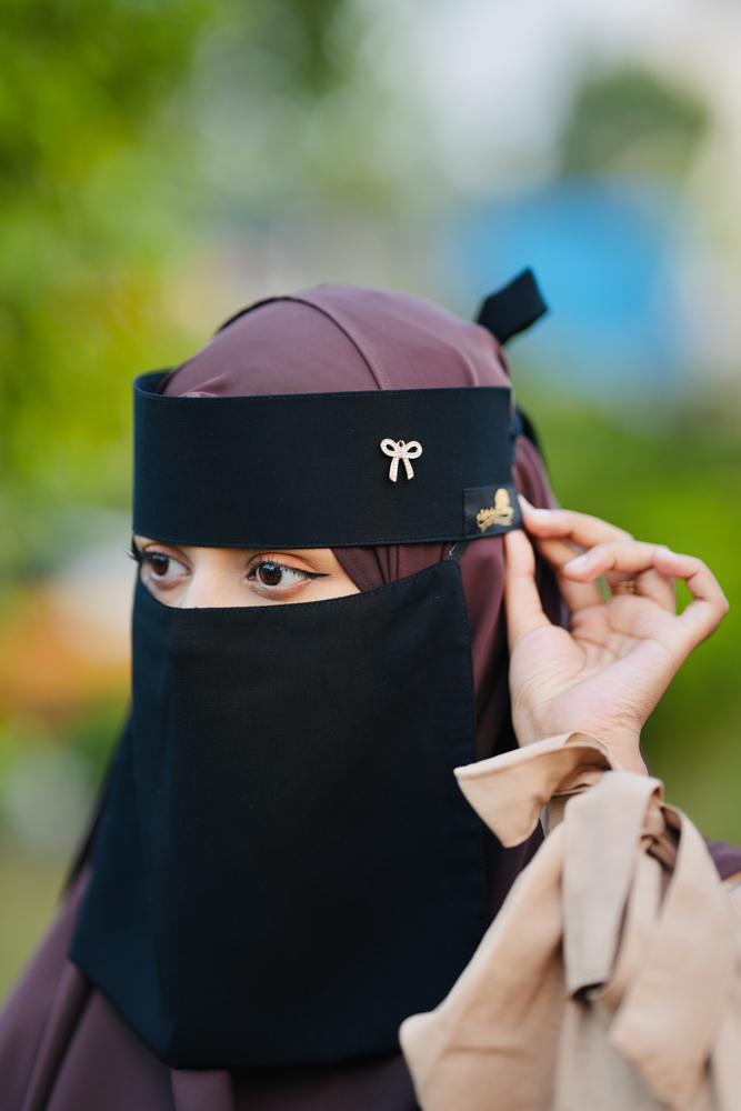 NIQAB STONE POOKIE