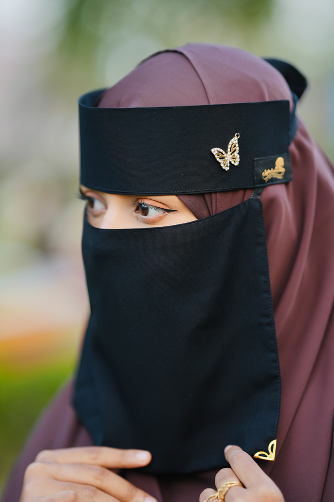 NIQAB STONE BUTTERFLY