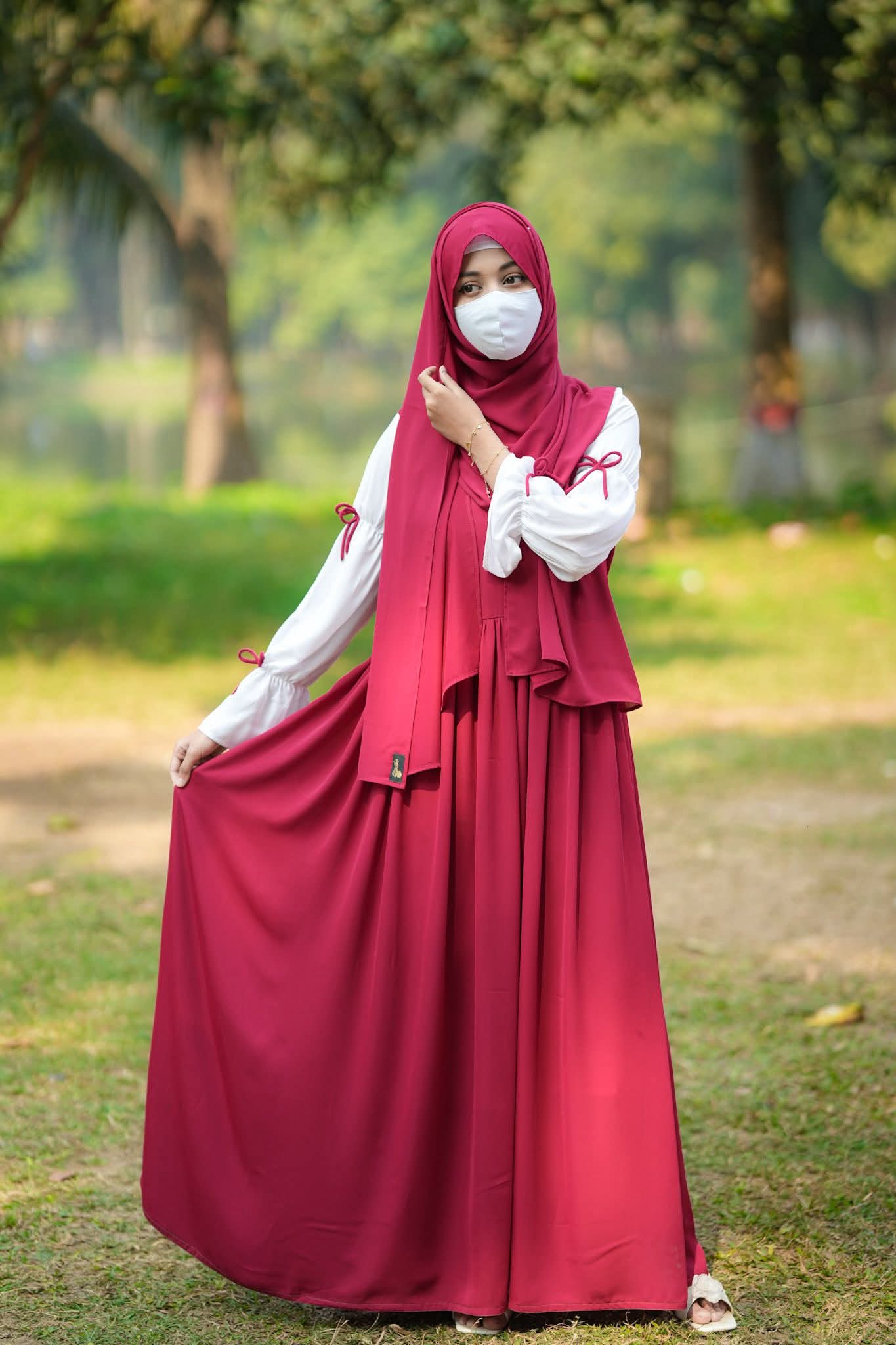 BARBIE (MAROON)
