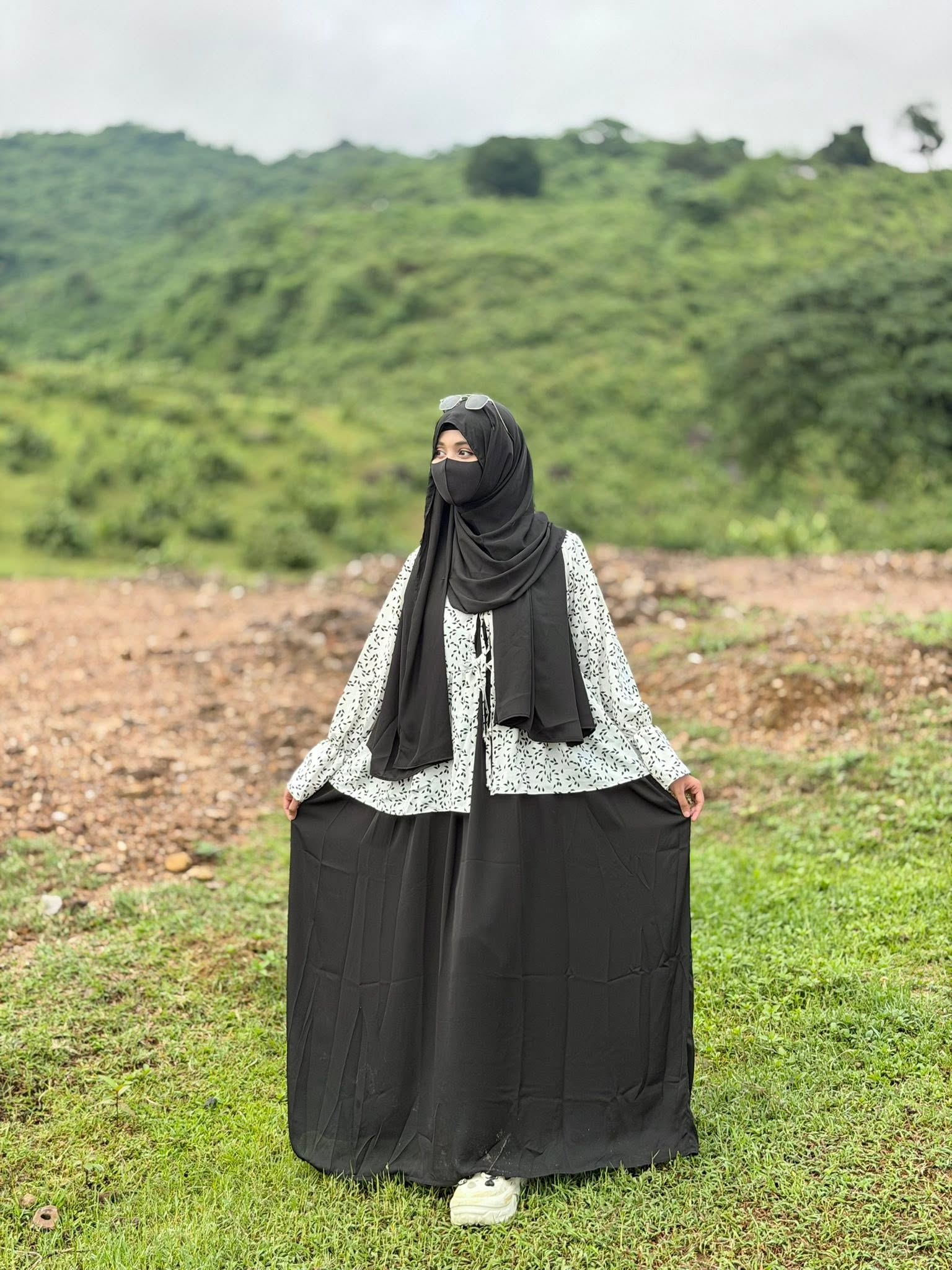 FARHA GOWN